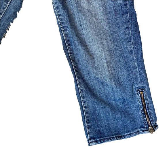 5/$25 Mossimo Cropped Zip Ankle Low Rise Mid Wash Capri Denim Blue Size 7 - Picture 2 of 5